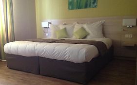 The Originals City, Hôtel des Lys, Dreux (Inter-Hotel)